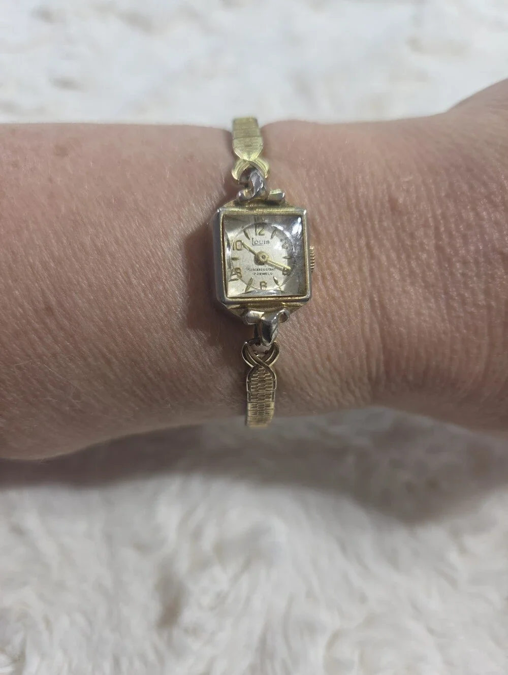Louis - Vintage 1950's  Ladies Mechanical Cocktail Stretch Wrist Watch